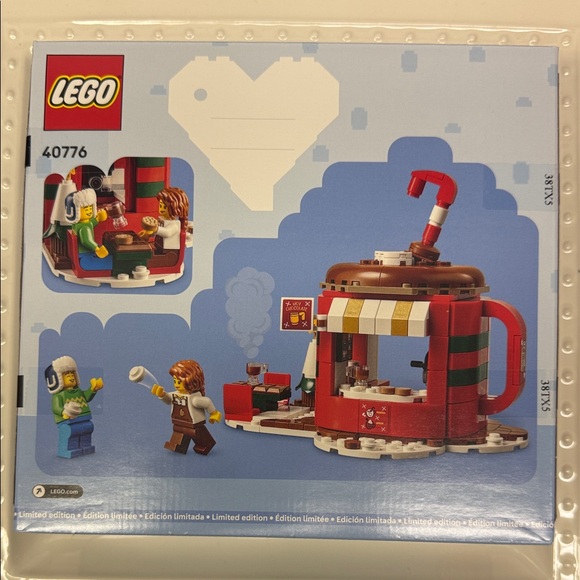 Review: LEGO® 40776 Hot Chocolate Stand gift with purchase  NEW  Festive Hot Chocolate Kiosk Set 40776